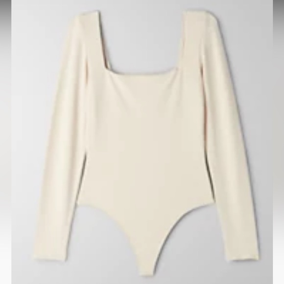 Aritzia Tops - Aritzia Babaton Contour Squareneck Longsleeve Bodysuit Sand White